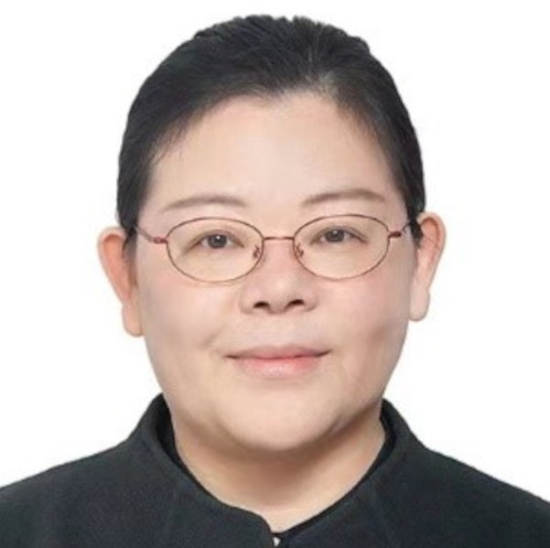 Dr Huang Jinxia